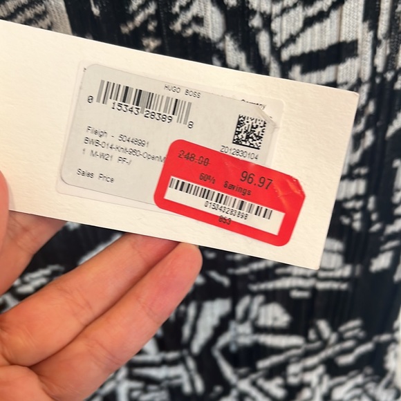 Brand new with tag Boss ladies sleeveless top - Picture 3 of 5